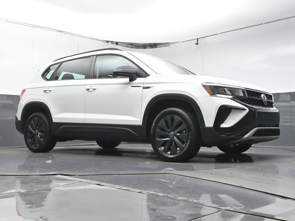 Used 2022 Volkswagen Taos S image 41