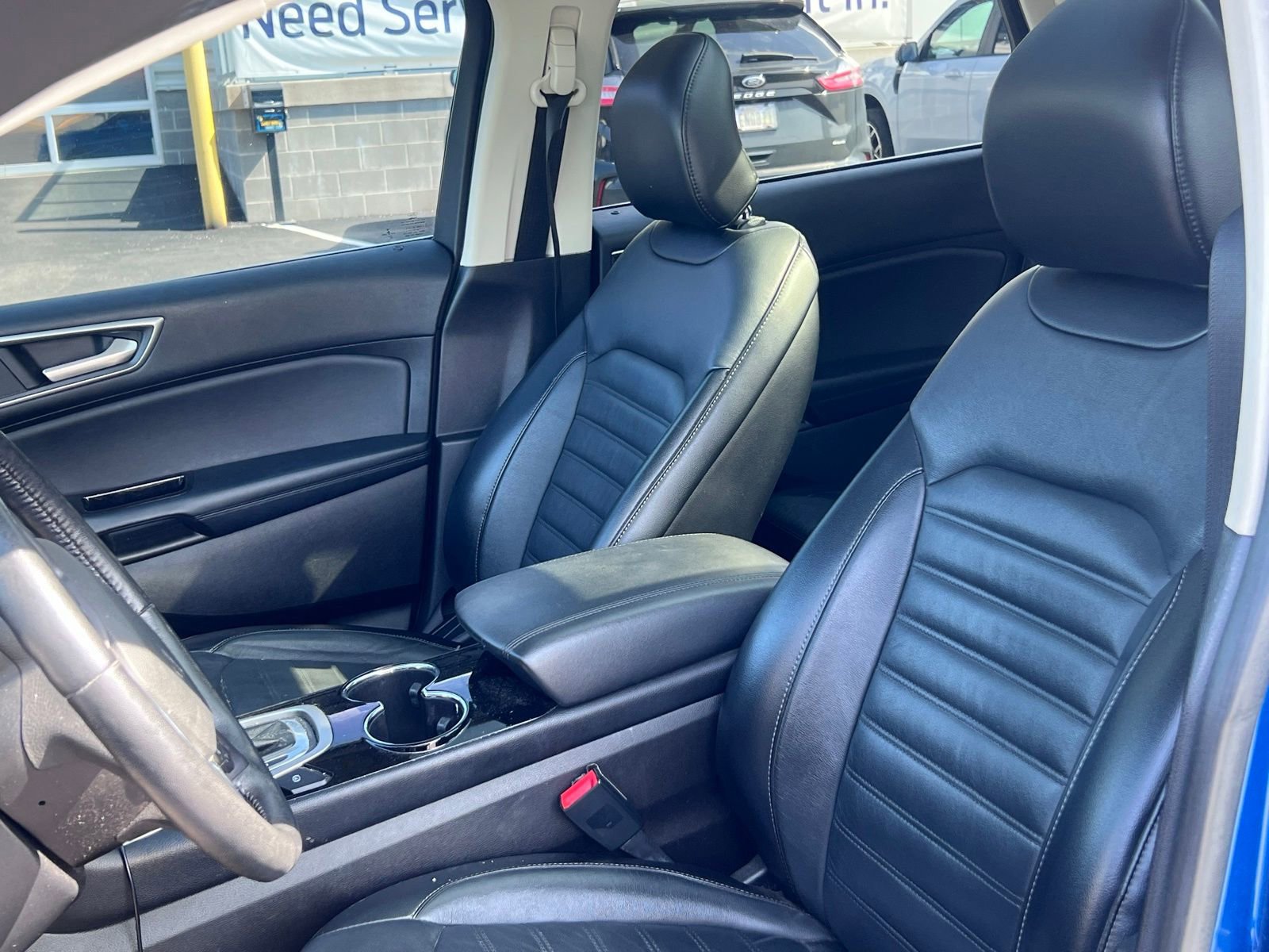 Used 2018 Ford Edge SEL w/ Equipment Group 201A image 9