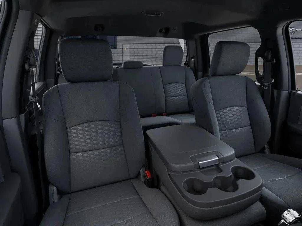 New 2026 RAM 3500 Tradesman AWD/4WD image 30