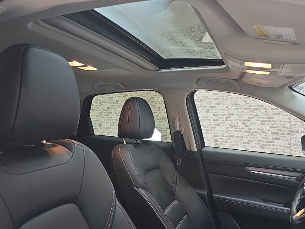 Used 2025 MAZDA CX-5 AWD 2.5 S w/ Premium Plus Pkg image 9