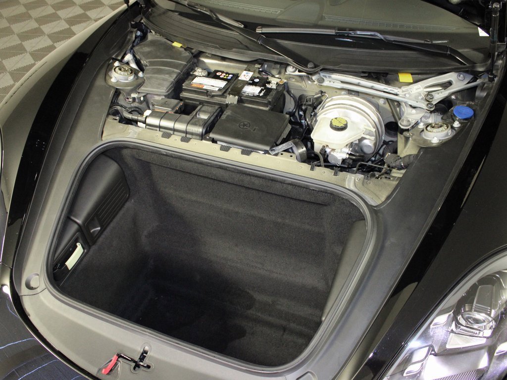 Used 2021 Porsche 718 Boxster image 12