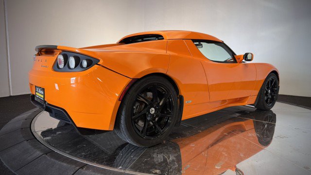 Used 2011 Tesla Roadster Sport RWD image 28