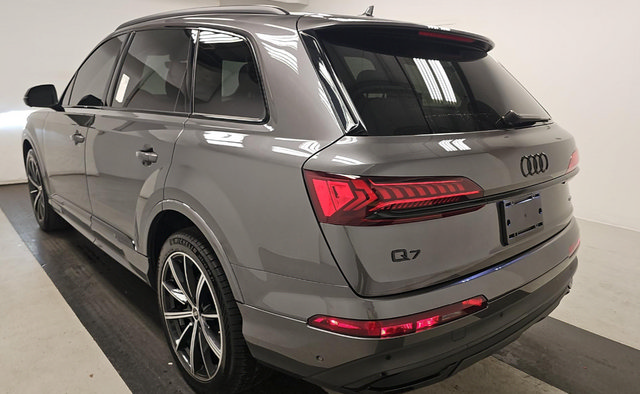 Used 2022 Audi Q7 3.0T Premium Plus AWD/4WD image 4