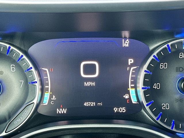 Used 2020 Chrysler Pacifica Touring-L Plus w/ Advanced Safetytec Group image 12