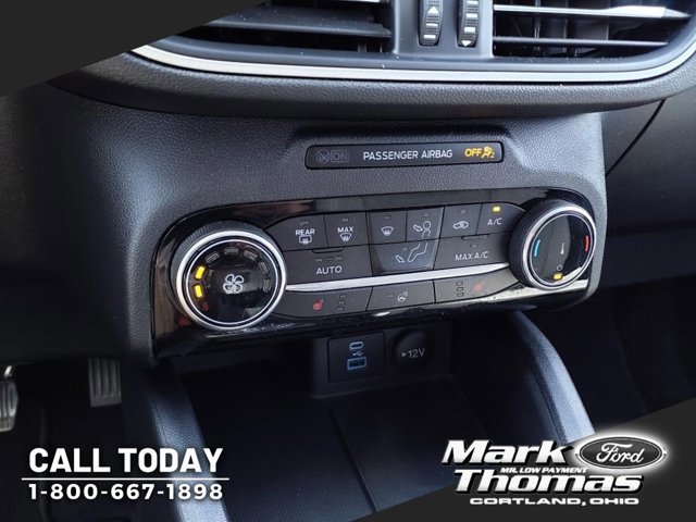 Used 2022 Ford Escape SE w/ Cold Weather Package image 13