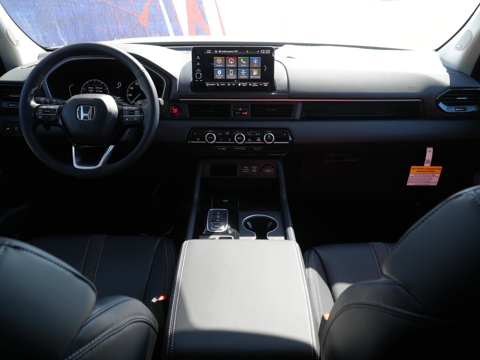 New 2025 Honda Pilot Touring image 22