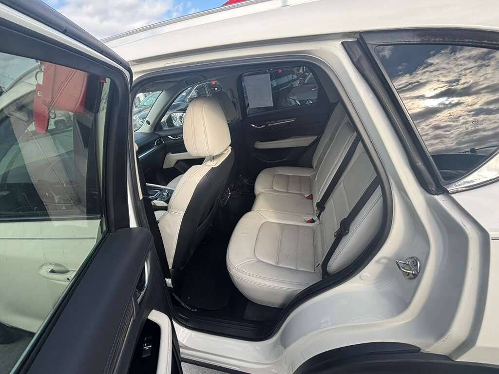 Used 2020 Jeep Grand Cherokee Limited w/ Luxury Group II RWD image 17