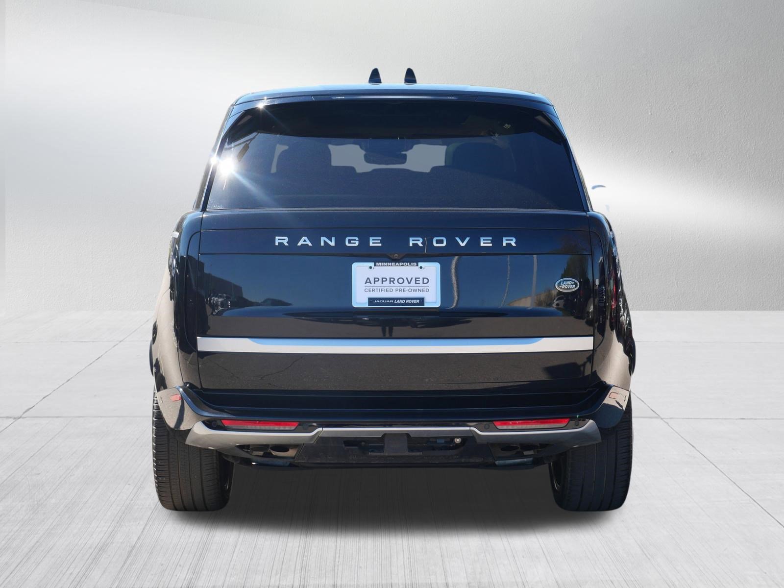 Certified 2023 Land Rover Range Rover Long Wheelbase Autobiography AWD/4WD image 4