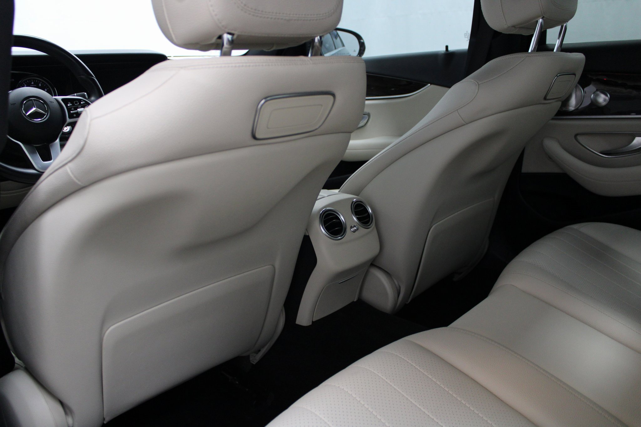 Used 2019 Mercedes-Benz E 450 4MATIC Sedan w/ Premium Package image 15