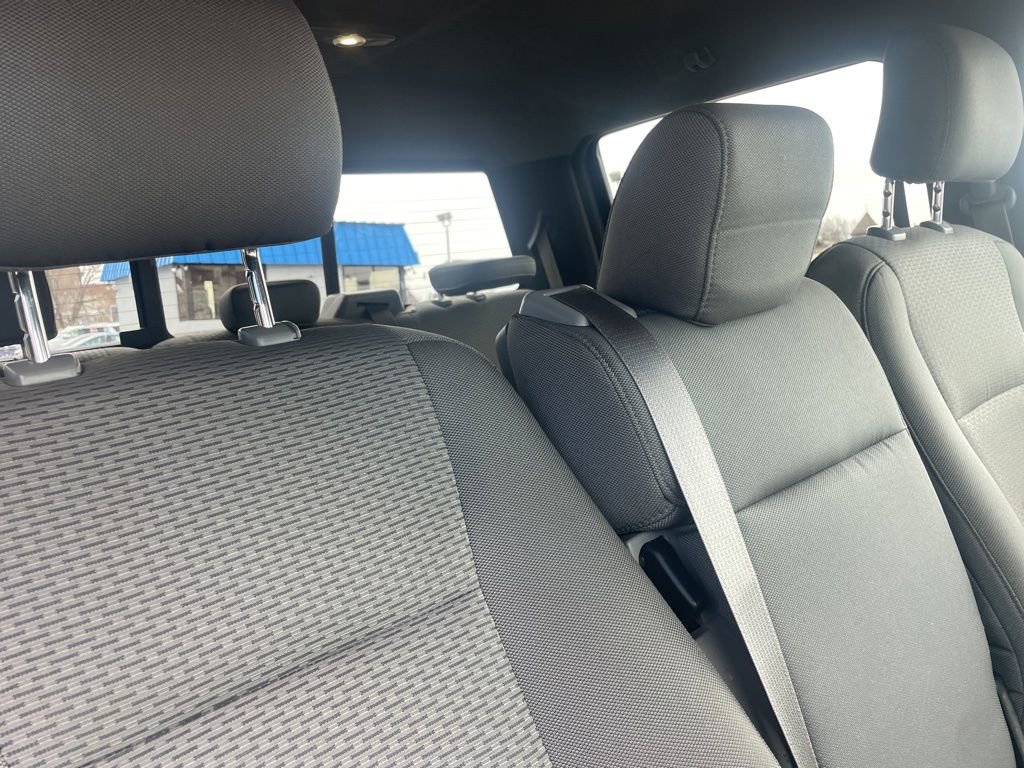 Used 2016 Ford F150 XLT w/ Equipment Group 302A Luxury AWD/4WD image 39