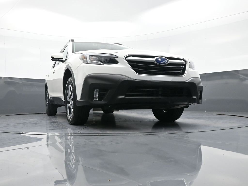 Used 2022 Subaru Outback Premium image 27