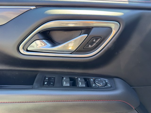 Certified 2023 Chevrolet Suburban RST w/ Luxury Package AWD/4WD image 20