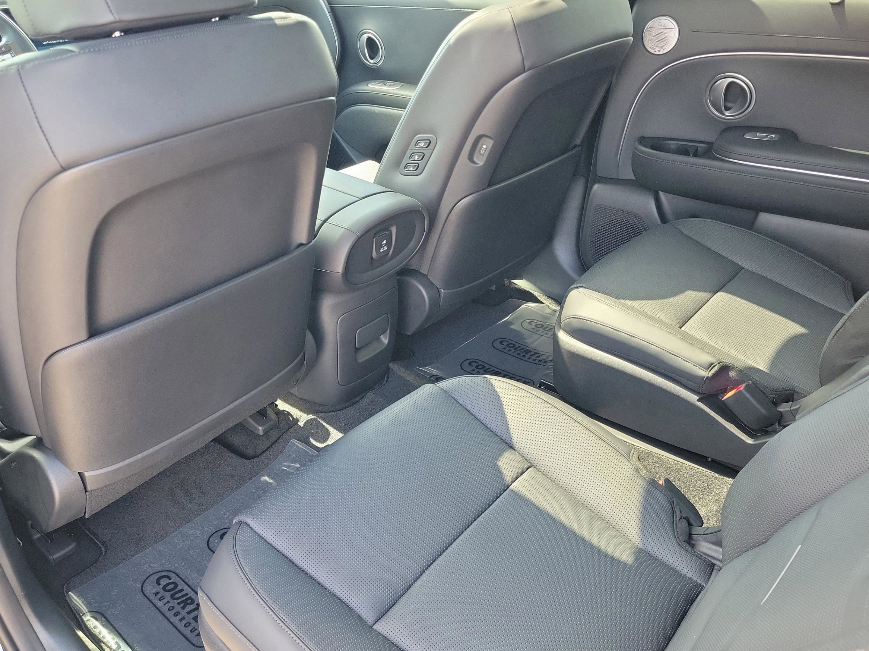 New 2026 Hyundai Palisade Calligraphy image 12