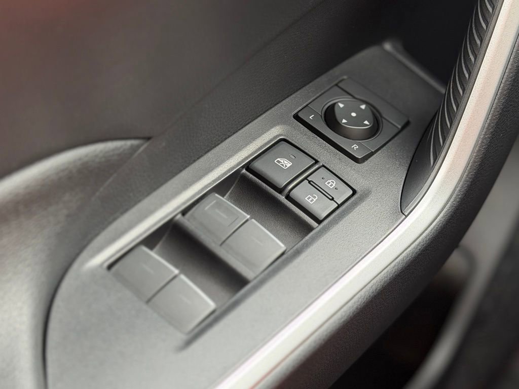 Used 2024 Toyota RAV4 SE w/ Weather & Moonroof Package image 19