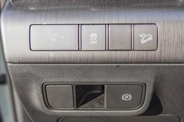 Used 2024 Hyundai Kona SEL image 13