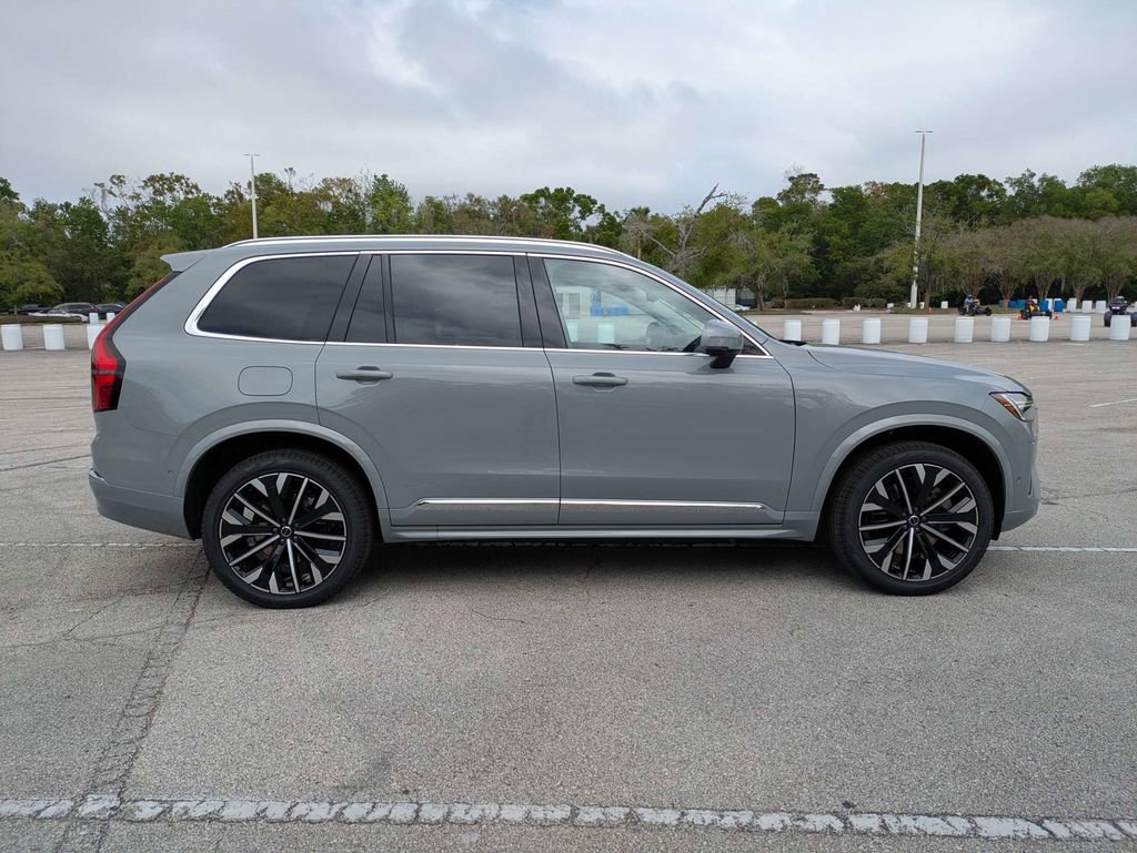 New 2026 Volvo XC90 T8 Ultra w/ Lounge Package image 7