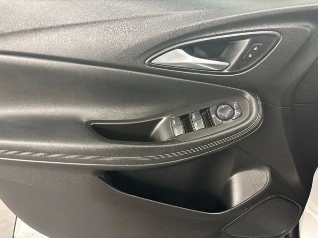 Used 2021 Buick Encore GX Preferred image 19