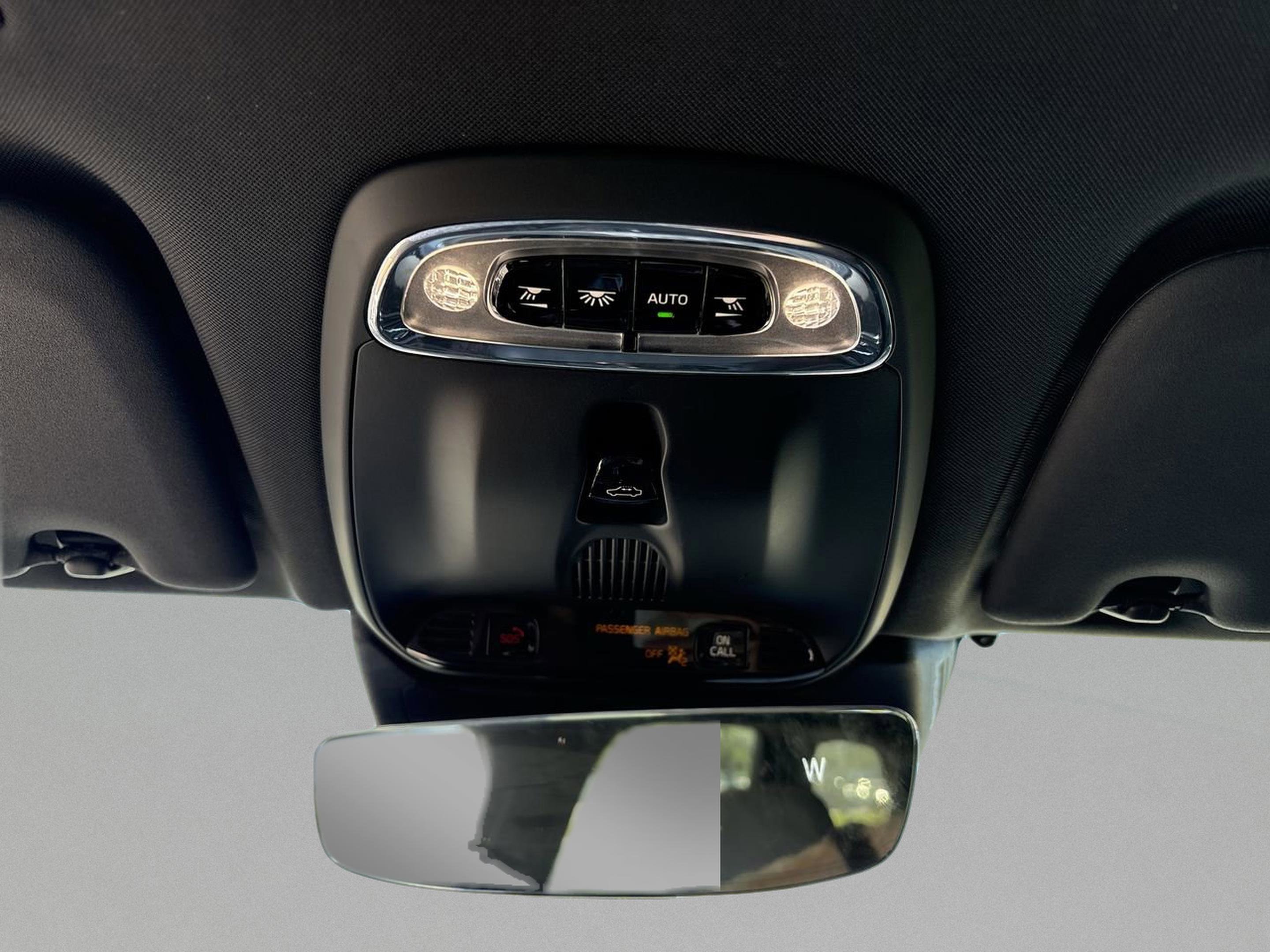 Used 2020 Volvo XC60 T5 R-Design w/ Protection Package Premier image 30