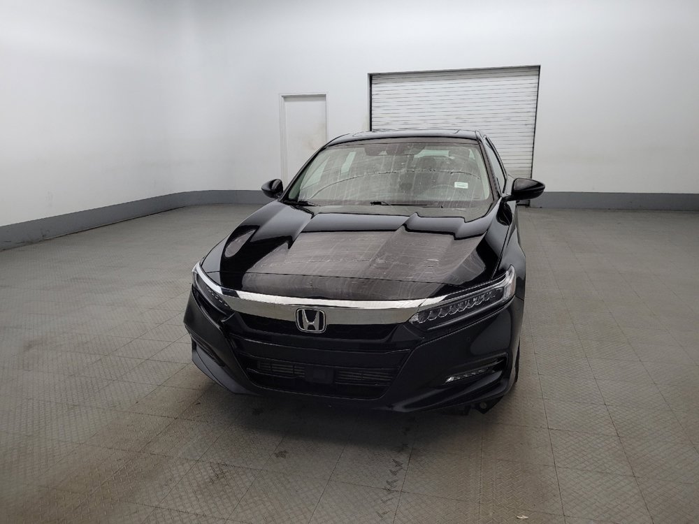 Used 2018 Honda Accord Touring image 15