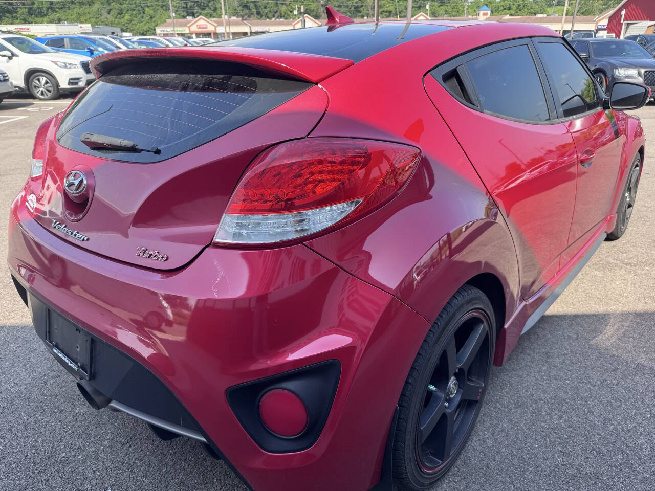 Used 2015 Hyundai Veloster Turbo FWD image 5