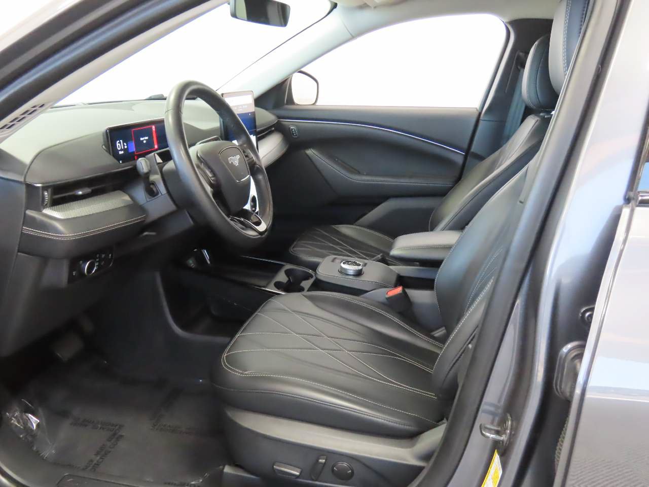 Used 2023 Ford Mustang Mach-E Select RWD image 14
