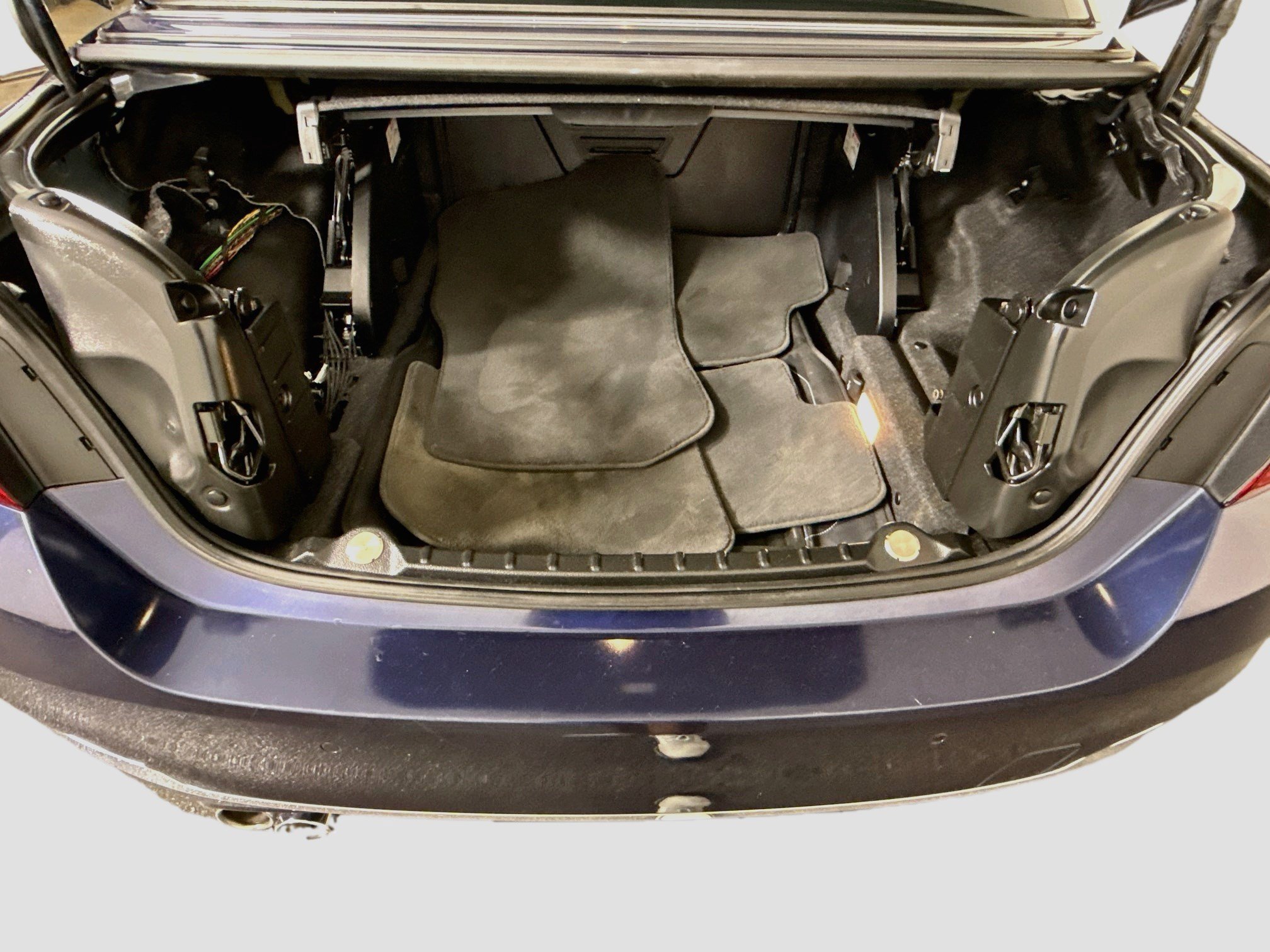 Used 2018 BMW 430i Convertible RWD image 33
