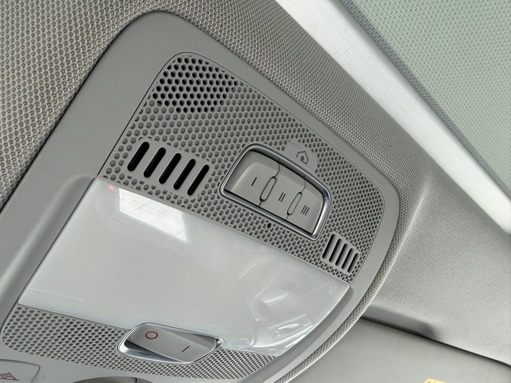 Used 2017 Audi Q5 2.0T Premium Plus w/ Technology Package image 24