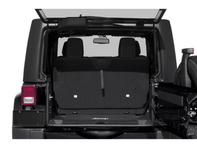 Used 2017 Jeep Wrangler Sahara AWD/4WD image 12