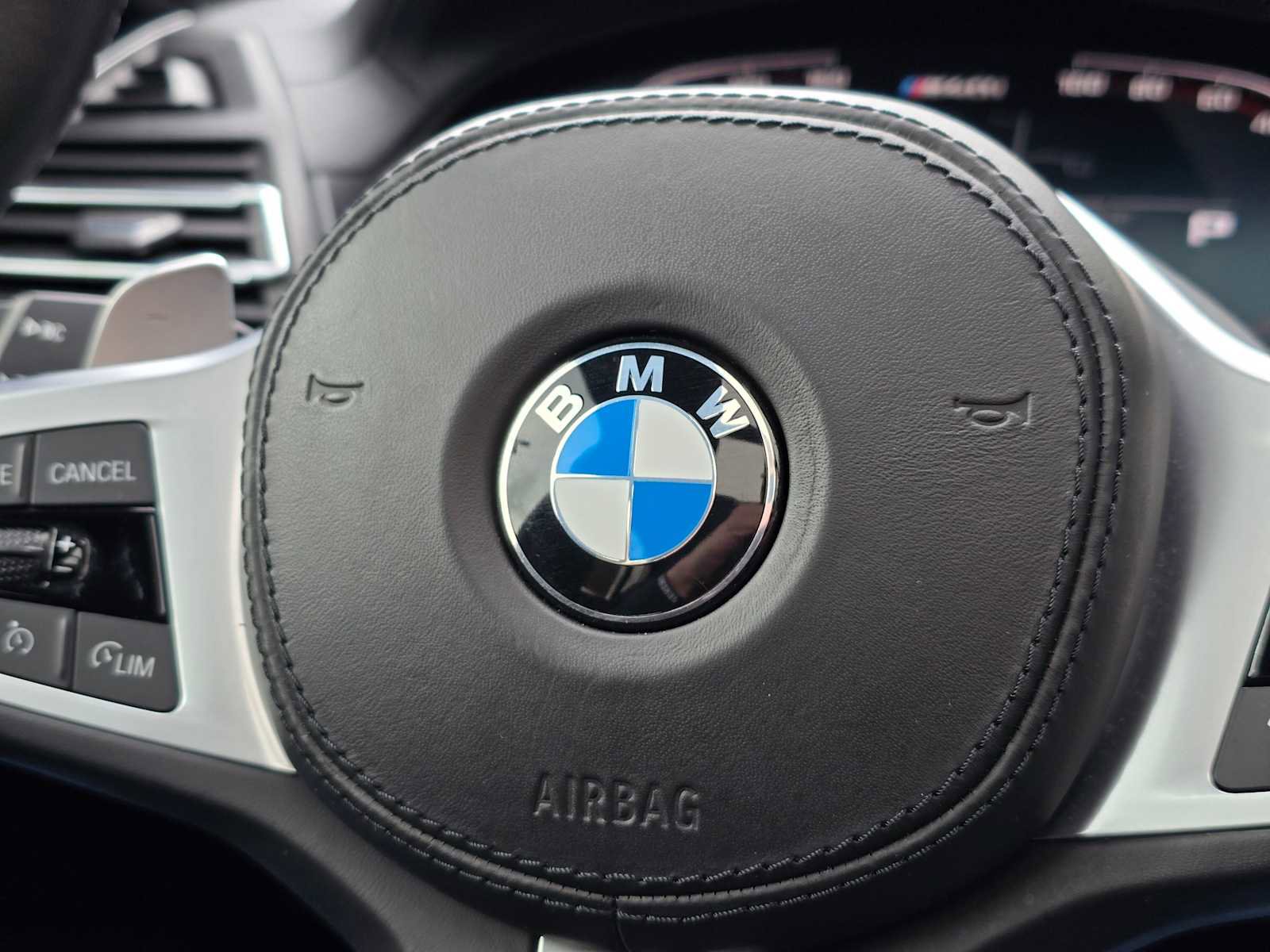 Used 2022 BMW X4 M40i w/ Premium Package image 31