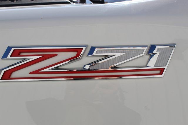Used 2022 Chevrolet Silverado 2500 LT w/ Convenience Package image 22