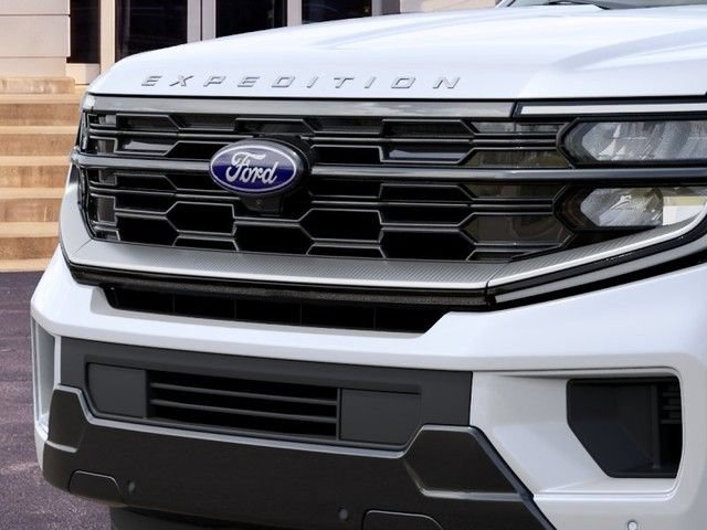 New 2027 Ford Expedition Max Platinum w/ Platinum Ultimate Package AWD/4WD image 17