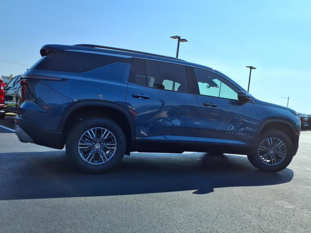 New 2026 Chevrolet Traverse LT w/ Driver Confidence Package image 26