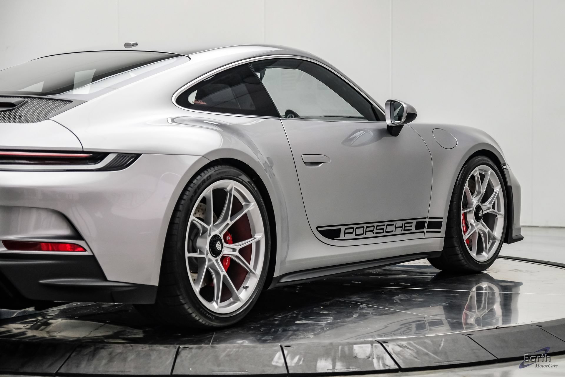 Used 2023 Porsche 911 GT3 RWD image 22