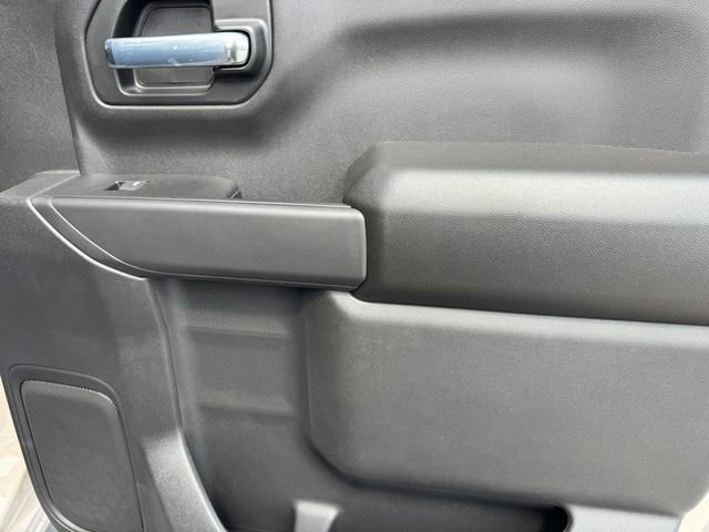 New 2026 Chevrolet Silverado 1500 Custom Trail Boss w/ Dark Appearance Package image 9