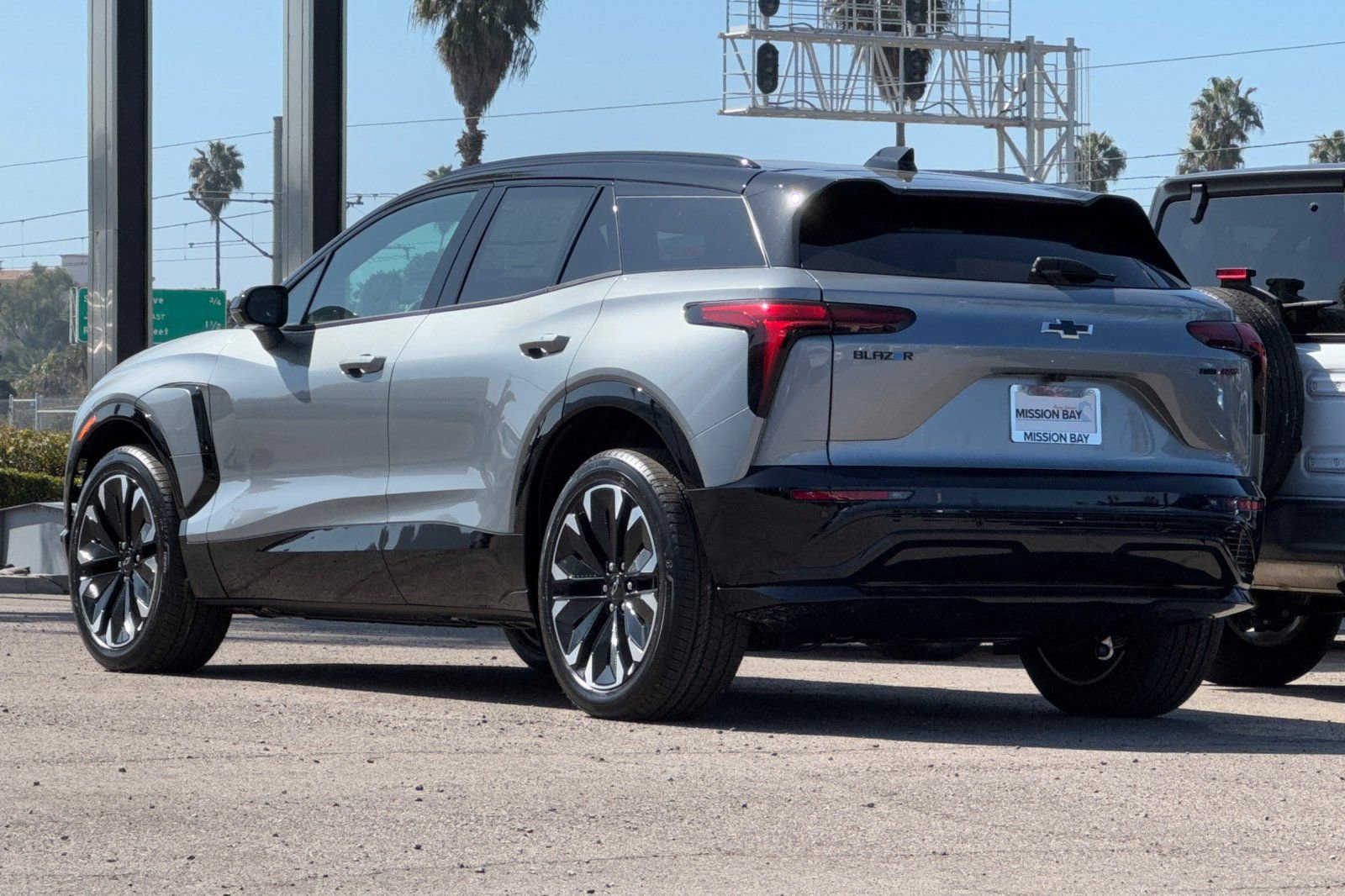 New 2025 Chevrolet Blazer EV RS image 6