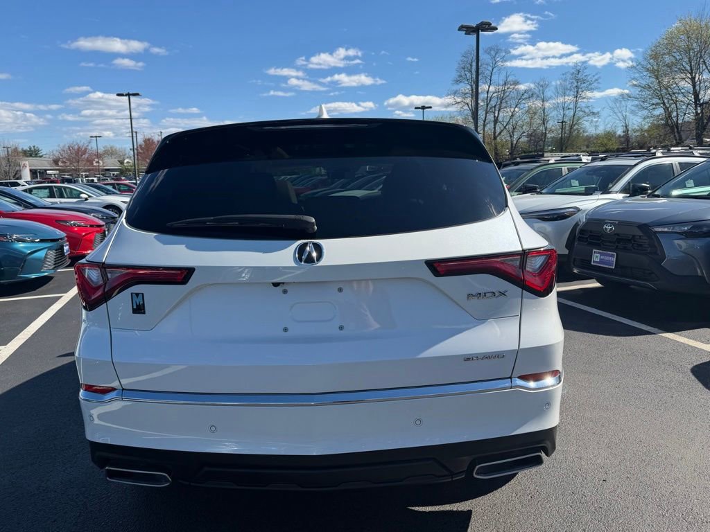 Used 2023 Acura MDX SH-AWD w/ Technology Package image 6