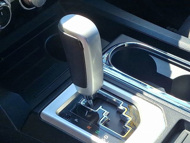 Used 2019 Toyota Tundra SR5 w/ SR5 Upgrade Package image 14