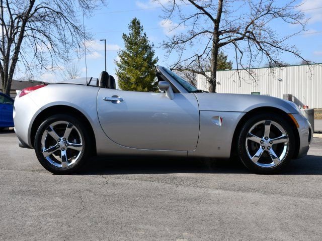 Used 2008 Pontiac Solstice GXP w/ Premium Package image 8