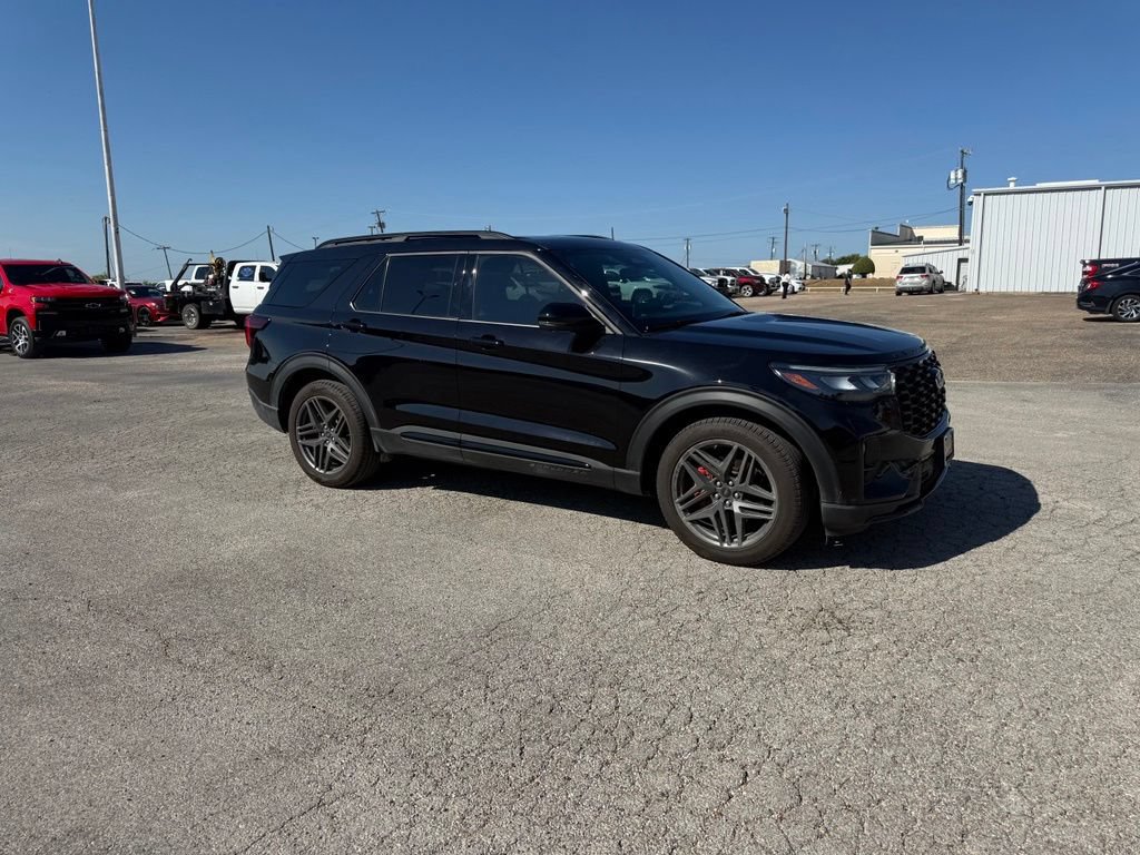 Used 2026 Ford Explorer ST w/ Sun And Sound Package AWD/4WD image 9