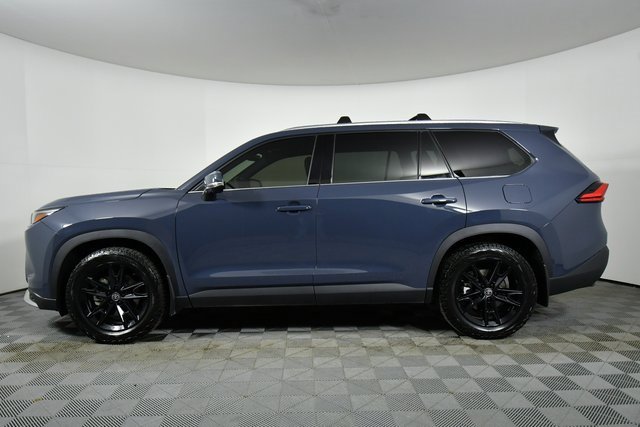 Used 2024 Toyota Grand Highlander AWD Hybrid image 16