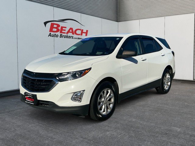 Used 2021 Chevrolet Equinox LS w/ LPO, Floor Liner Package FWD image 1