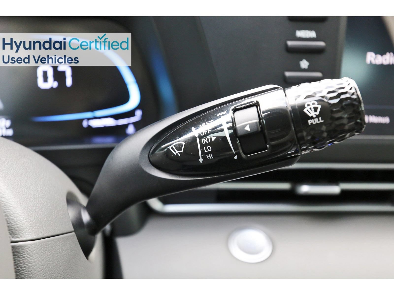 Used 2025 Hyundai Elantra Sport FWD image 21
