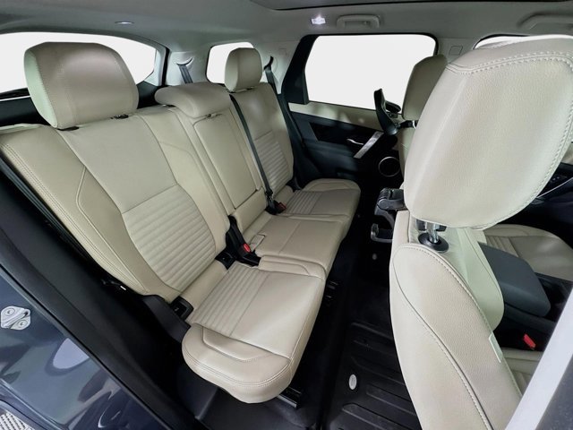 Used 2025 Land Rover Discovery Sport S image 29