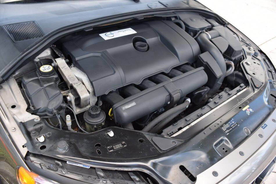 Used 2011 Volvo XC70 3.2 w/ Premium Pkg image 91