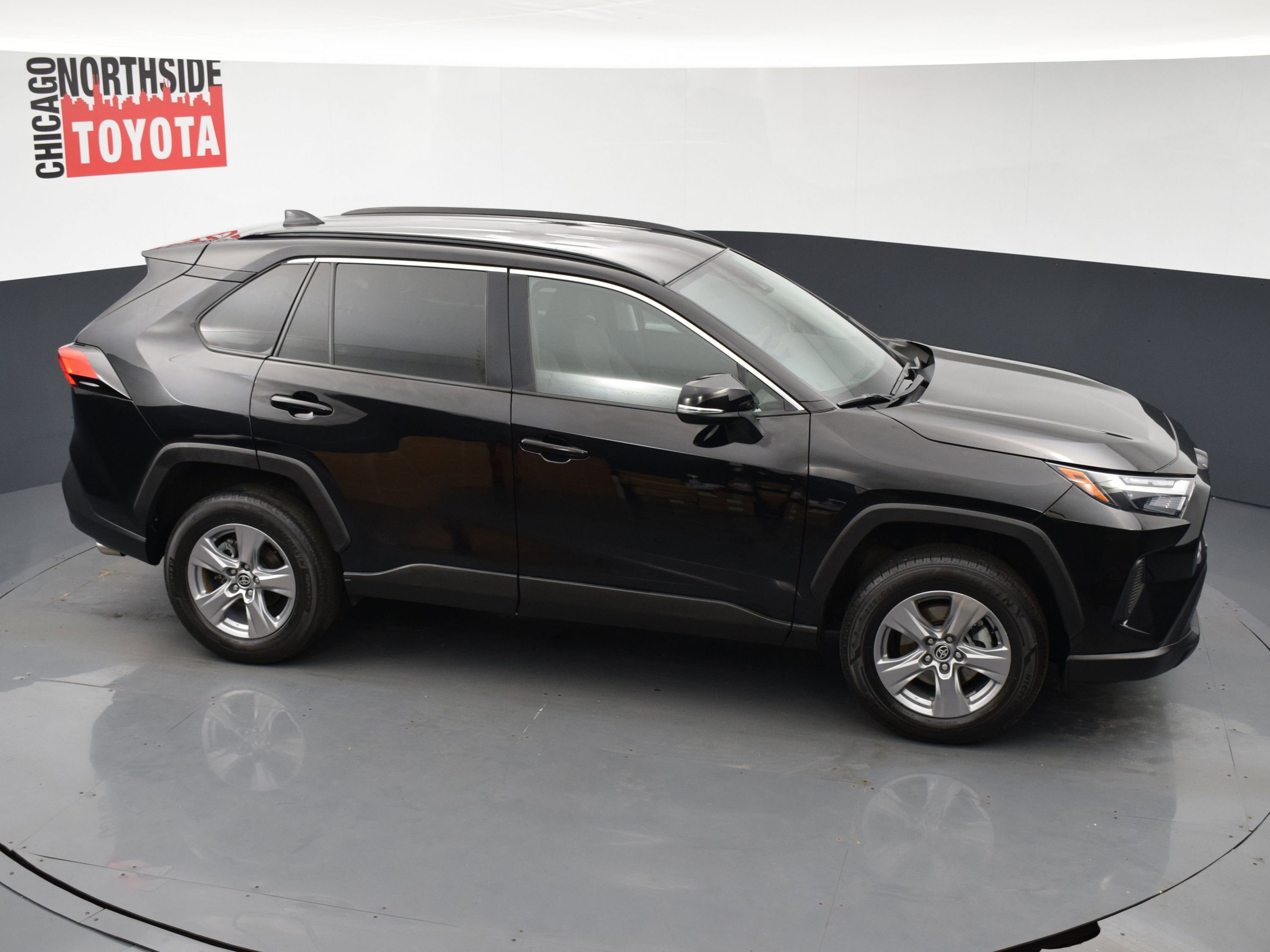 Used 2022 Toyota RAV4 XLE AWD/4WD image 20
