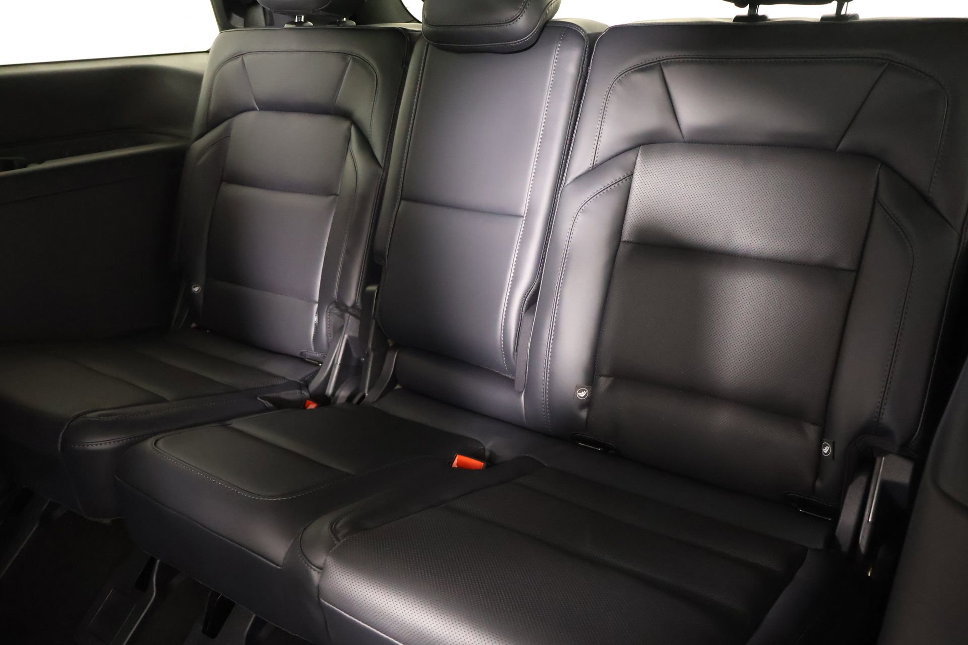 New 2026 Lincoln Navigator Reserve w/ Jet Appearance Package image 13