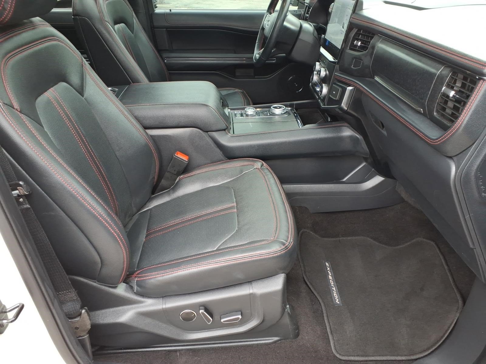 Certified 2023 Ford Expedition Limited AWD/4WD image 18