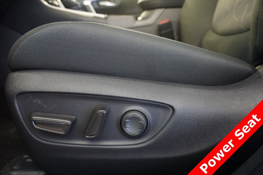 New 2025 Toyota RAV4 XLE image 7