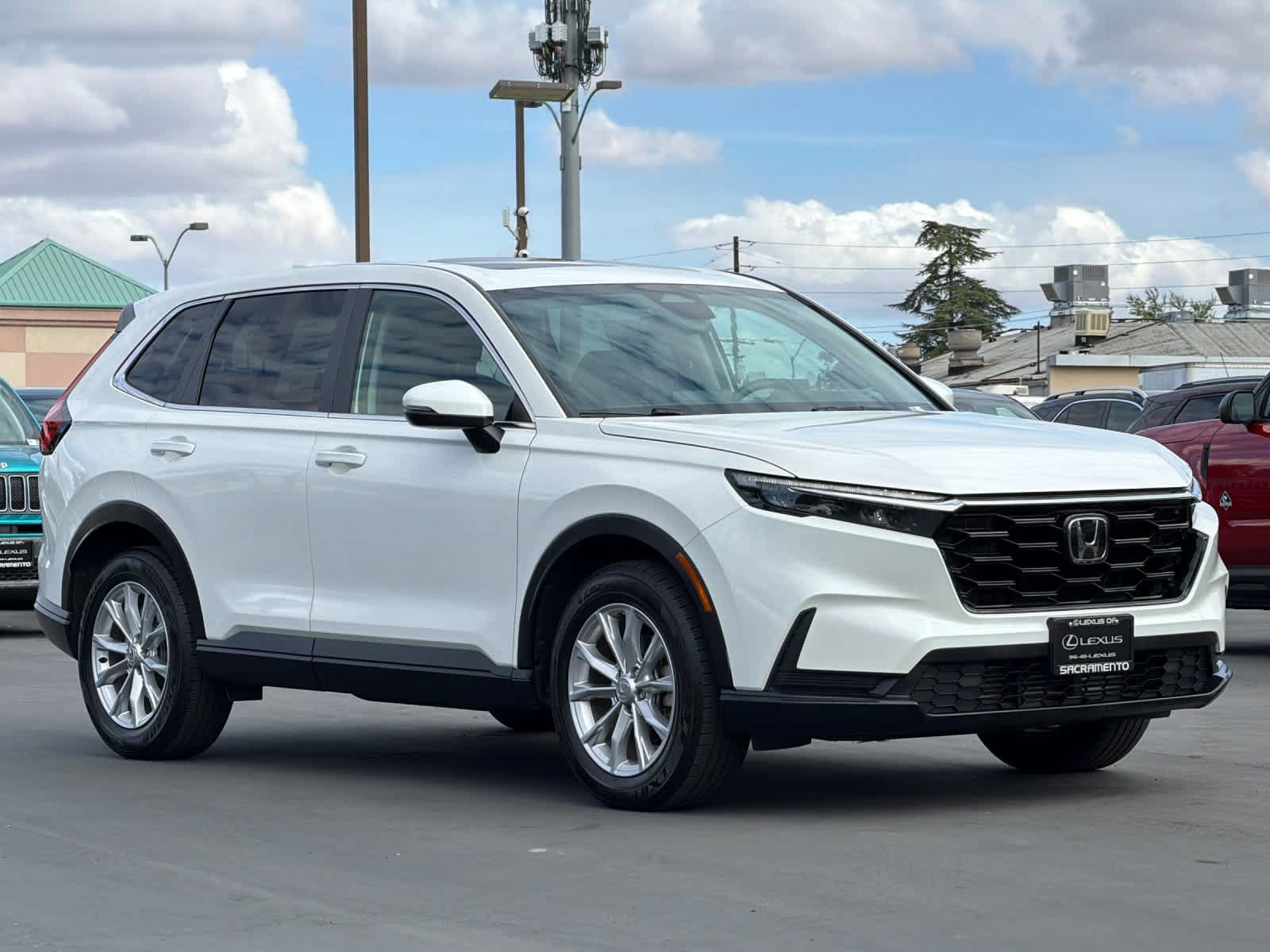Used 2024 Honda CR-V EX image 5