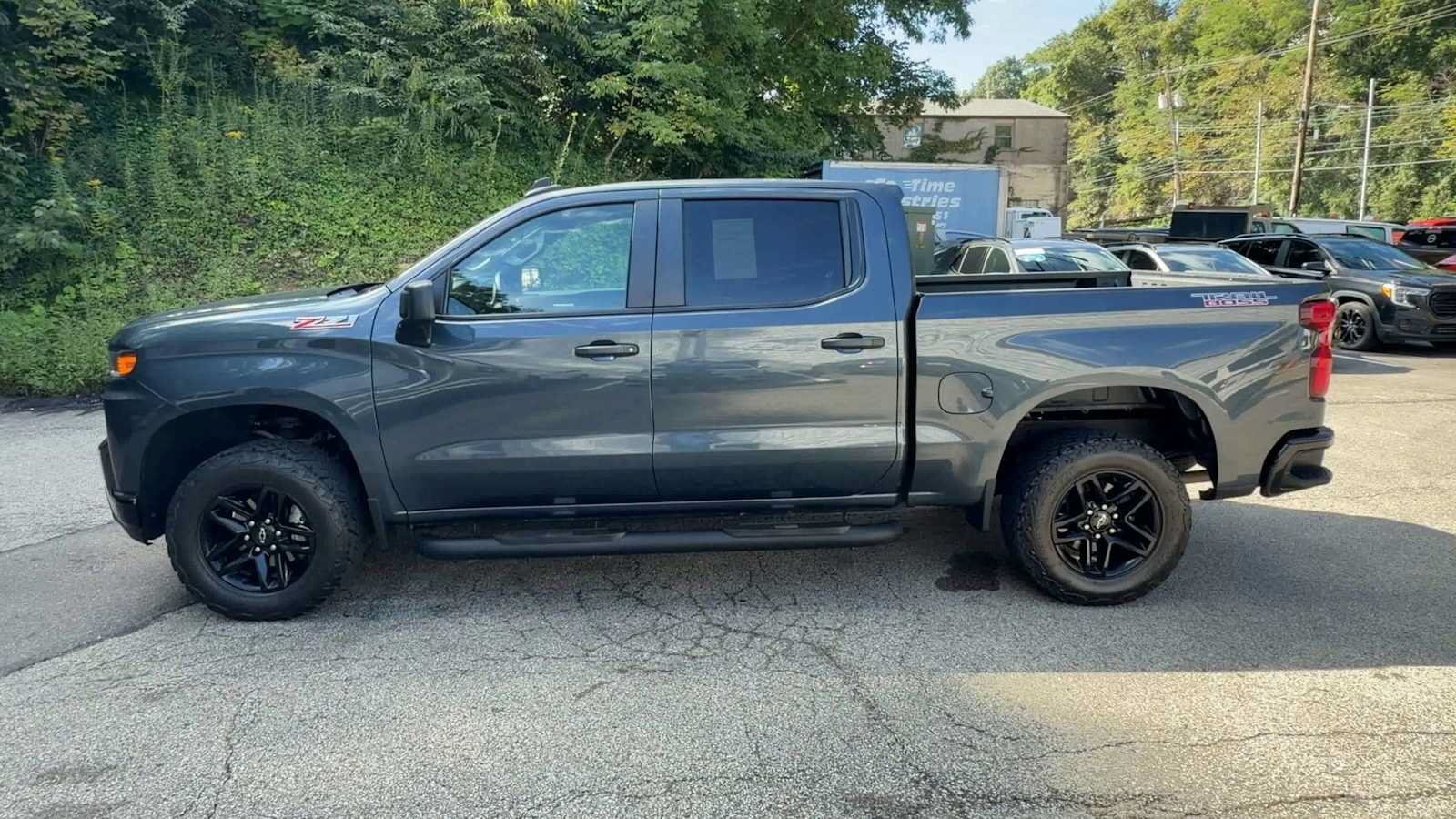Used 2020 Chevrolet Silverado 1500 Custom Trail Boss w/ Custom Convenience Package AWD/4WD image 5